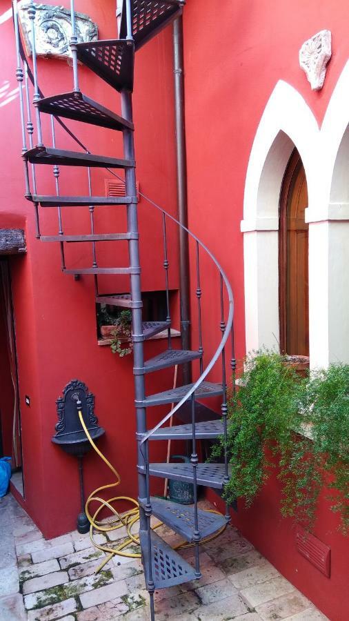 Bed And Breakfast Marinucci'S House Bevagna Exterior foto